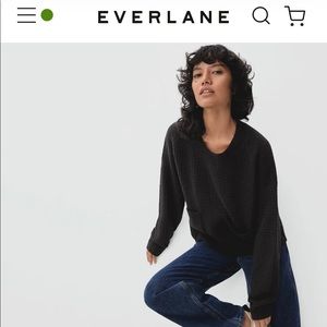Everlane re-cashmere sweater in black